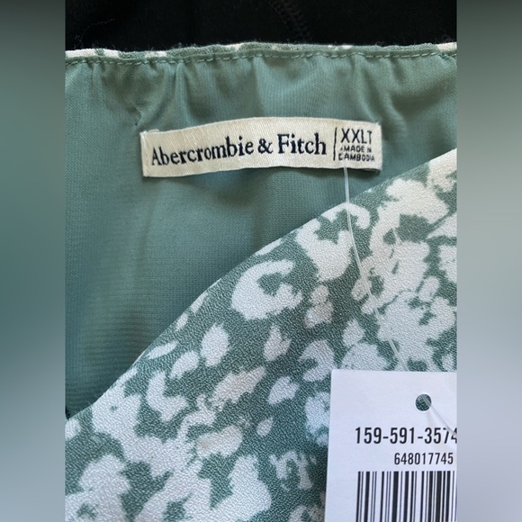 New Without Tags Abercrombie & Fitch Rouched Mini Dress in sage green print XXLT - Picture 6 of 7